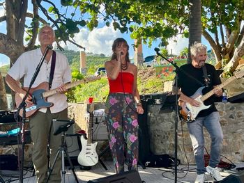with guitar great, Jeff Pever and wonderful vocalist, Inger Jorgensen
