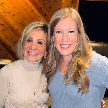 Meeting new musical friends face to face - Dianne Palmer & Tara Hawley

