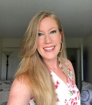 Release day selfie at home after sitting in on a great mixing day at the studio! Excited that my cover of "Dream On" was released today - beautifully arranged and produced by Allan Licht & Pete Tokar for ABL Records.
