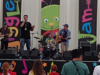 Mr Kneel with Jim "Mr. Stinky Feet" Cosgrove & The Hiccups @ Jiggle Jam 2014
