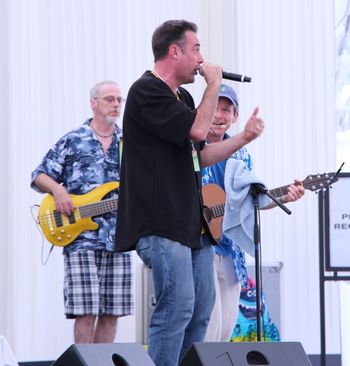 Mr Kneel with Jim "Mr. Stinky Feet" Cosgrove & The Hiccups @ Jiggle Jam 2014
