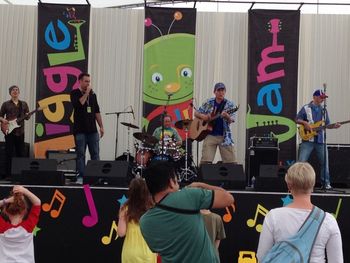 Mr Kneel with Jim "Mr. Stinky Feet" Cosgrove & The Hiccups @ Jiggle Jam 2014
