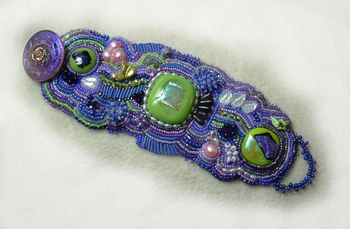 CUFF-Soft-Native American Couching TechniqueGrn
