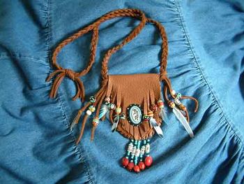 BEADED MEDICINE BAG
