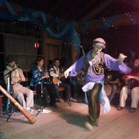 Mendocino Middle Easter Music and Dance Camp