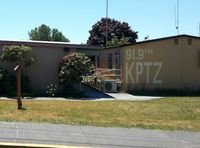 KPTZ Radio, "Cats in Our Laps" with host Phil Andrus