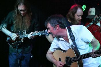 Playing_Mandolin_with_Larry_Keel
