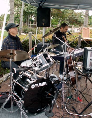 Robert performing with quartet live in Sanibel, FL (tasteful Jim Burns - Ken's cousin - on drums)!
