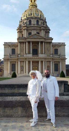 Darcy Kaser & Randall MacDonald at the 30th Anniversary of Diner en Blanc Paris June 3, 2018
