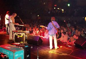 Stage View Amager Bio
