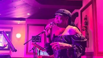 Red Frog Pub, Carnival Radiance
