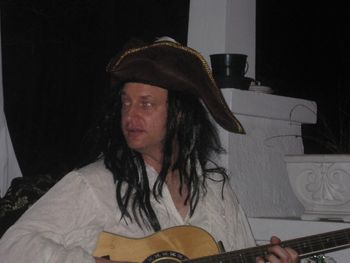 Rich at the 10/11 Porch Party Jam
