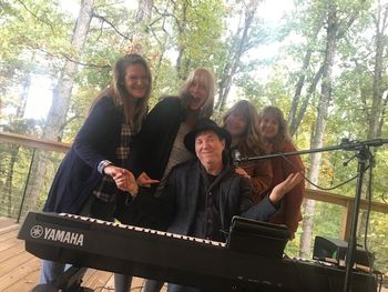 Bill holding forth with some beautiful fans 2021 Cave Ridge
