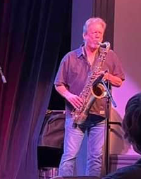 Craig Thomas & Bluetopia host the Sunday Blues Jam at Rliey's Place