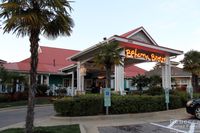 Todd at Bahama Breeze