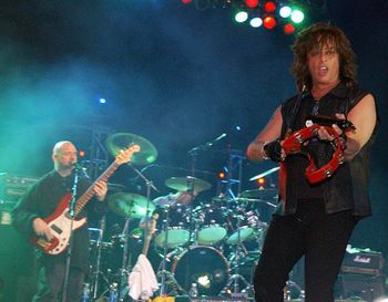 w/ Joe Lynn Turner
