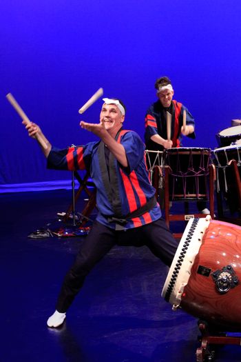 Taikoza in action
