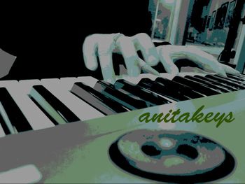 PianoHands
