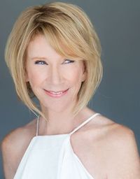 Julie Kelly