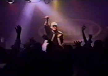 DANGEROUS D - Live_121_
