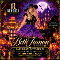 Halloween at the gold room with Beth Tinnon and Pianist