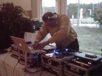 The Legendary DJ RED ALERT
