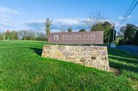 EMQ @ Hansell  Park