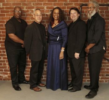 Carol Manson & The Blue Skies Band
