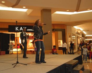 Greg & Wa'Lisa at The Governors Square Mall 3 - Clarksville, TN

