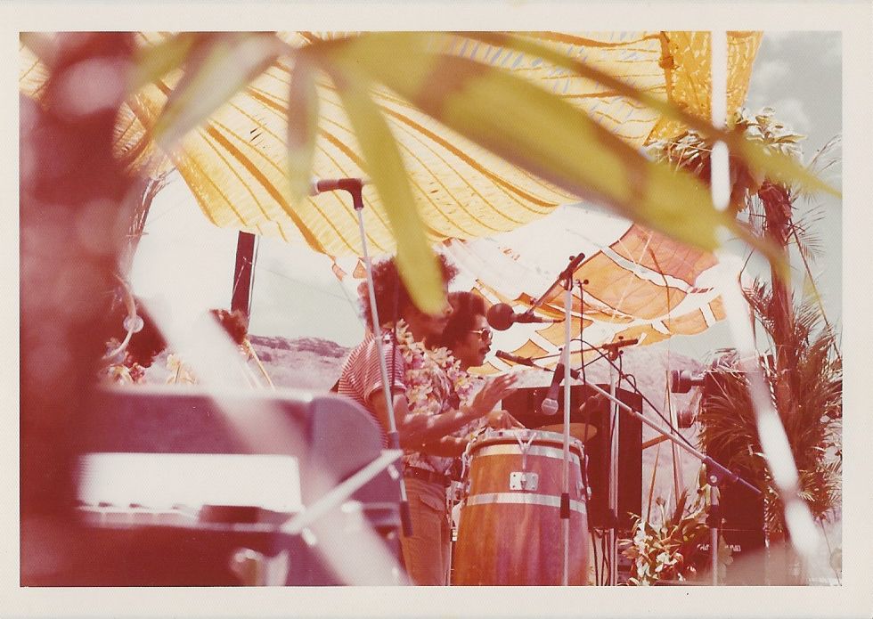 Felix plays w/Augie Rey's Zig Zag Band featuring Ashure Mccall also w/ Ira Nepus, Jerry Hey and Barry
