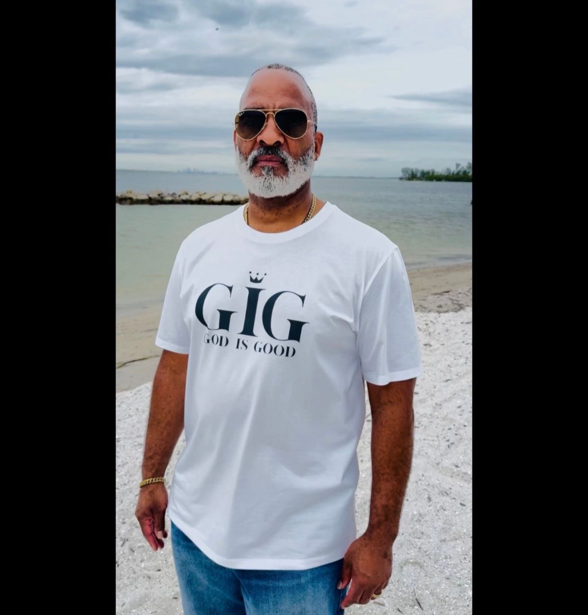 (MEDIUM) GIG GOD IS GOOD 