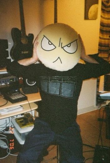 Tri Angle Studio 2006

