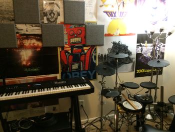 Ayresol studio (2020)
