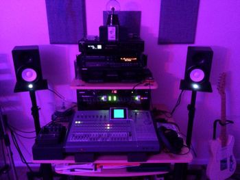 Ayresol studio (2020)
