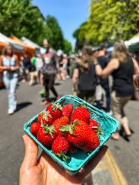 Hollywood Farmer’s Market Music w/MS rŌbi K & Friends