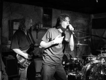 Mark_Singing
