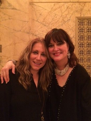 Ann_Hampton_Callaway Singer, pianist, composer, lyricist, arranger, actress, educator, TV host and producer.

