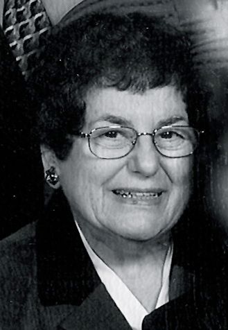 Anna Counelis, Organist
