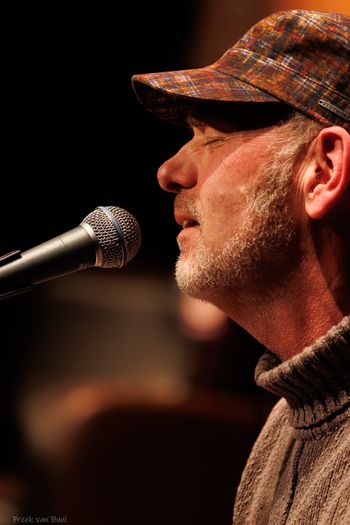 Fundraiser for Ukraine, Theater het Klooster, Nuenen, March 7. Photo Freek van Buul.

