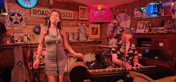 Hilltop Cafe, Frederocksburg, Texas. Photo by Dale Bracey.
