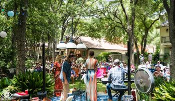 Backyard at Gruene, New Braunfels, TX. June 30. With Walt & Tina Wilkins. Photo 4 by Steve Elliott.
