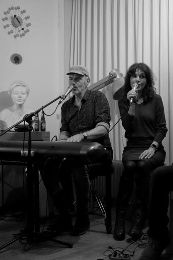 House concert, Nuenen. November 7th. Photo Ronald Rietman.
