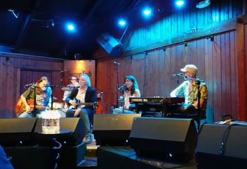 Saxon Pub, Austin, Texas, May 8th. Photo by Tina Wilkins.
