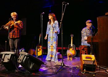 Theater De Schelleboom, Oosterhout. April 13th. Photo by Nicolette Verhoeven.
