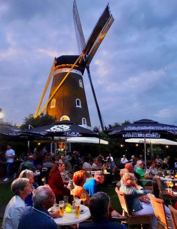 Muziek onder de Molen, Korenmolen De Hoop, Bavel. August 16th. Photo Wessel Keizer.

