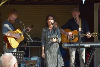 Heeze, April 7. Photo 1 by Edwin Swart.
