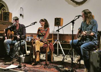 Walt Wilkins & Tip Jar, Rumpts Kerkje, Rumpt, October 19th. Photo Nicolette Verhoeven.
