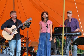 Opening for Leonard Cohen Tribute Band, Cultuurboerderij, Westelbeers. July 2. Photo 3 by Ammar Kh.
