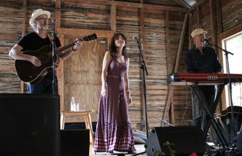 8th Annual Blanco River Songwriter Festival, Fischer Dancehall, Fischer, Texas. Photo by Jen Kuntz.
