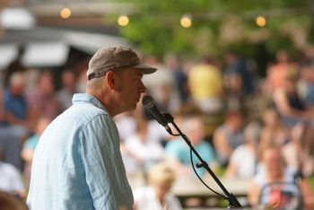 Zomerkriebels Festival, Beerze Brouwerij, Vessem, June 11 2017. Photo 3 ©Robert Freeman.
